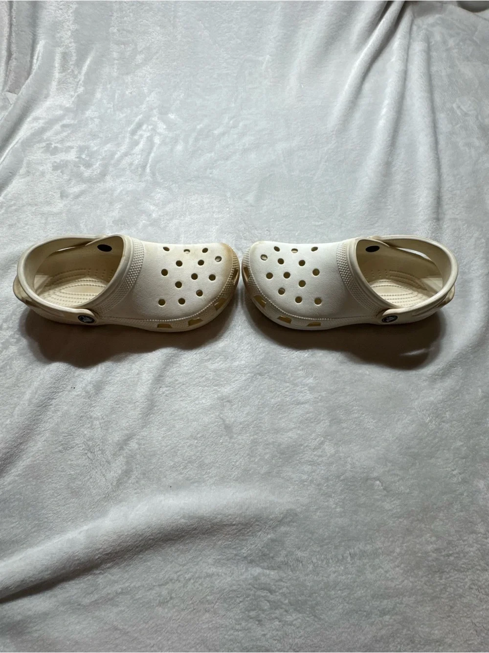 CROCS Classic Clog in Light Beige